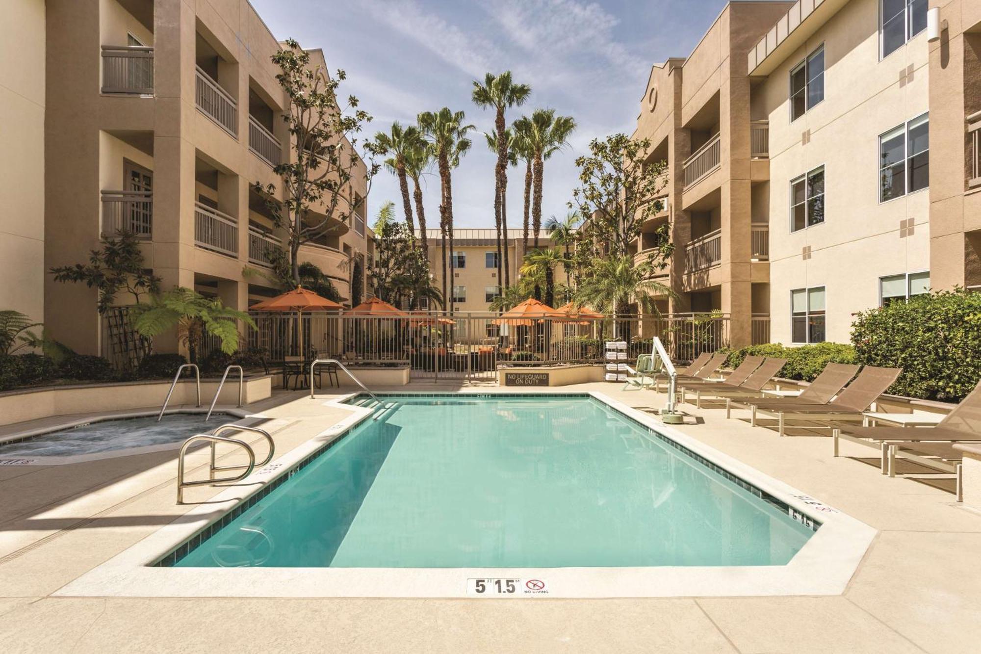 Hyatt House Cypress / Anaheim Hotell Exteriör bild